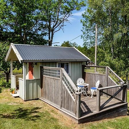 Two Small Guest Houses By Lake Rent Out As One Йо Екстер'єр фото