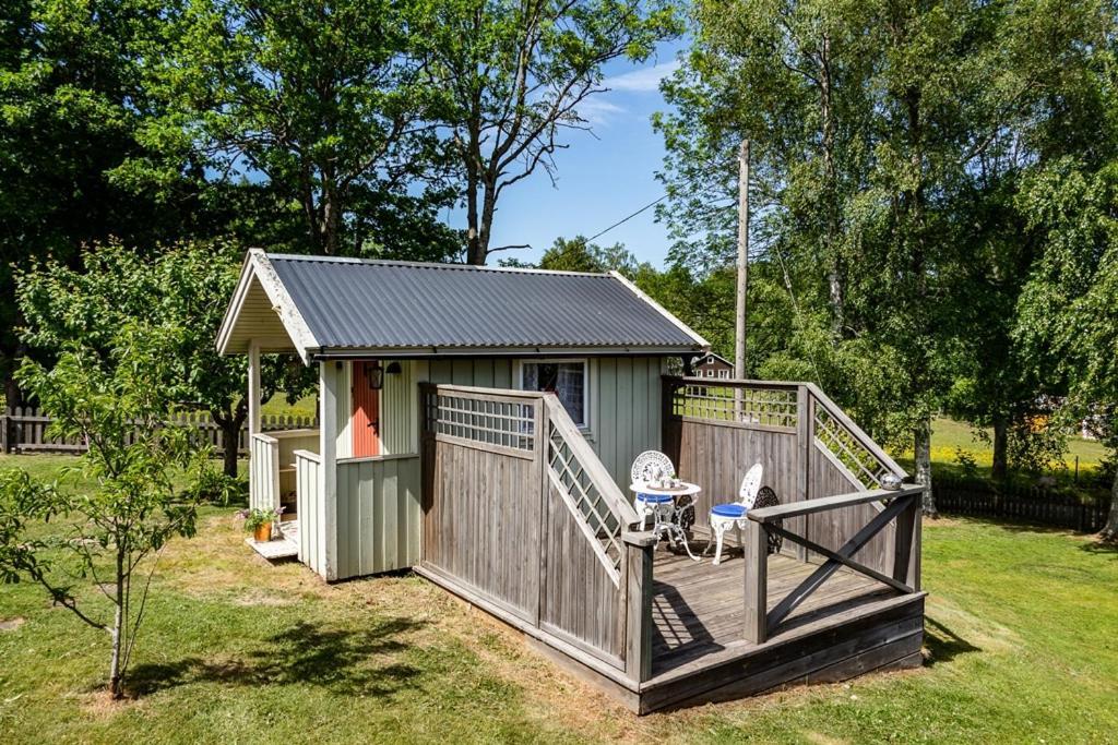 Two Small Guest Houses By Lake Rent Out As One Йо Екстер'єр фото